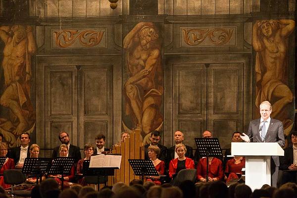 2016-11-14 19-04-38 03  - Kopie.jpg - Festakt zumn Gedenken an den 300 Todestag von Gottfried Wilhelm Leibniz  am 14.11.2016 in Hannover (Niedersachsen). Foto: Ulrich Stamm/Stadtreporter.deNur redaktionelle Verwendung-Foto ist honorarpflichtig- Belegexemplar erbeten!